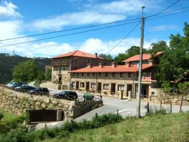 Alojamientos Rurales Fuente de Güelo