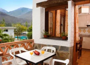 Cabañas del Camping Orgiva