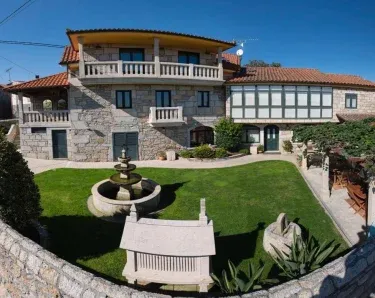 Apartamentos Río Sil