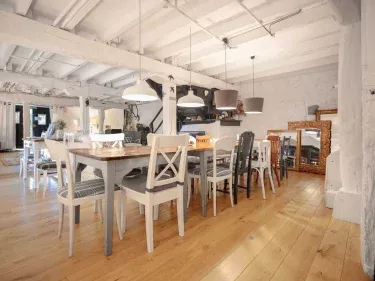 Amaloka Holiday Home