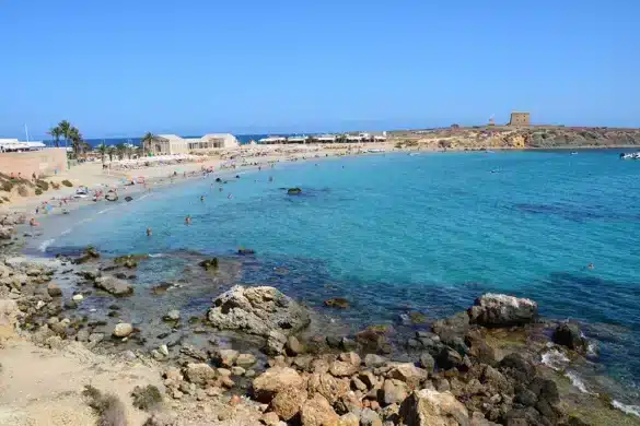 6 playas de Alicante para disfrutar del Mediterráneo