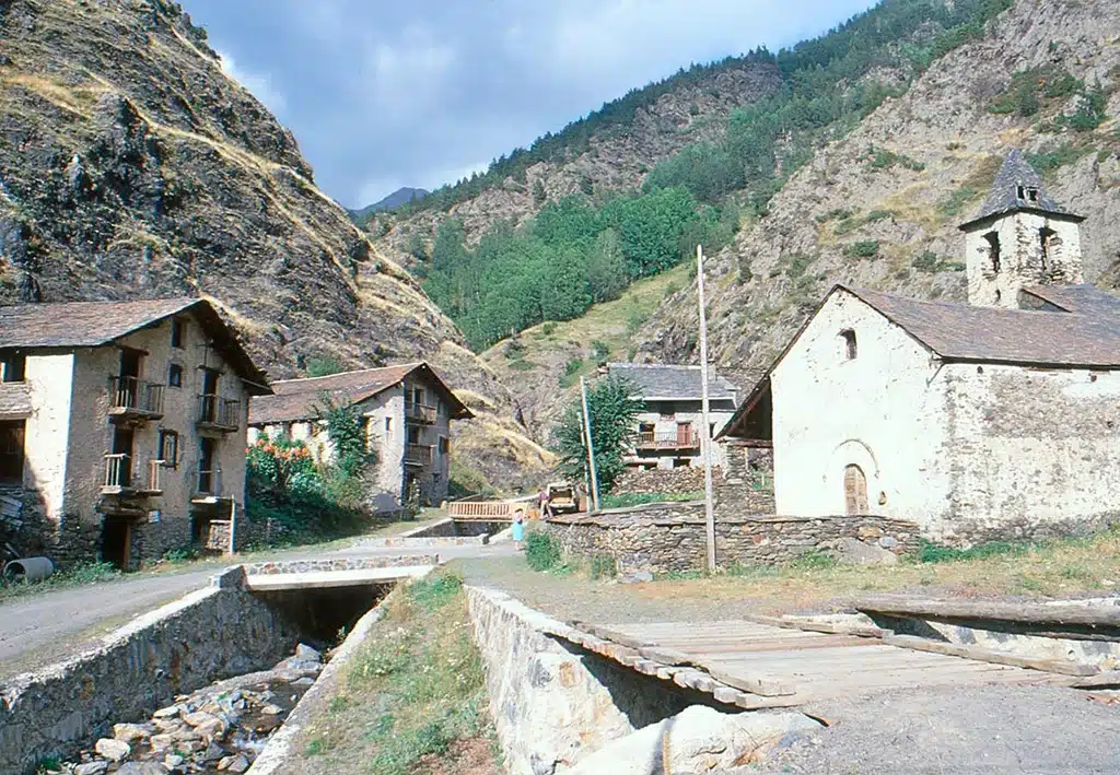 Montaña de Tor, epicentro del turismo macabro