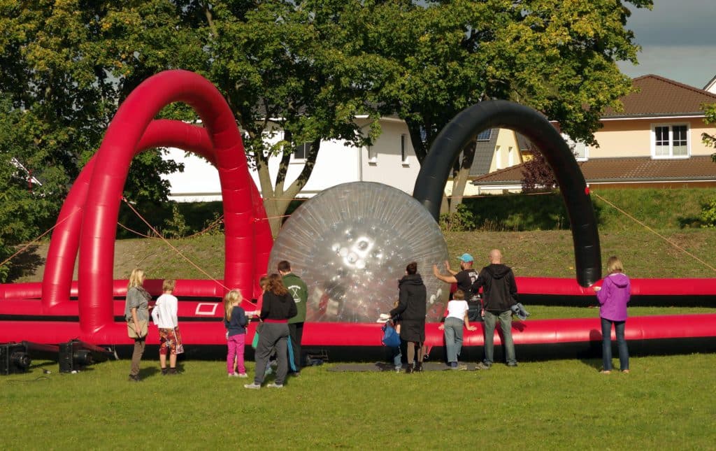 zorbing, zorbingball, zorbingkugel