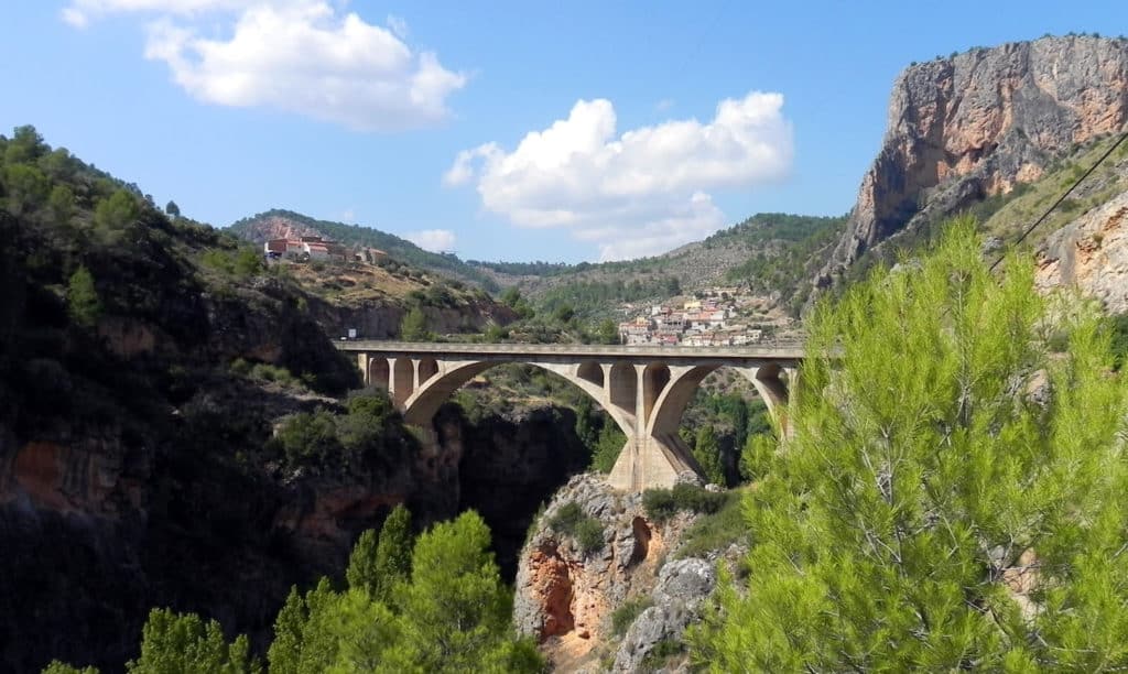 El puente más largo del Mundo. Fuente: Miralmundo Hostal Rural