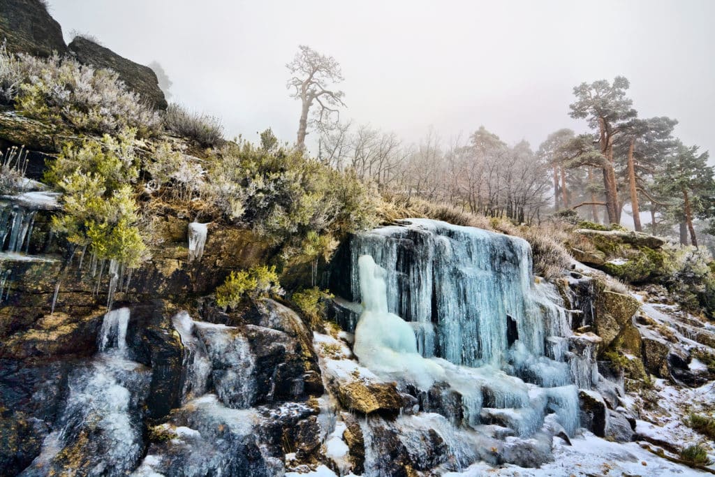 Hielo en la ladera de Majalasna