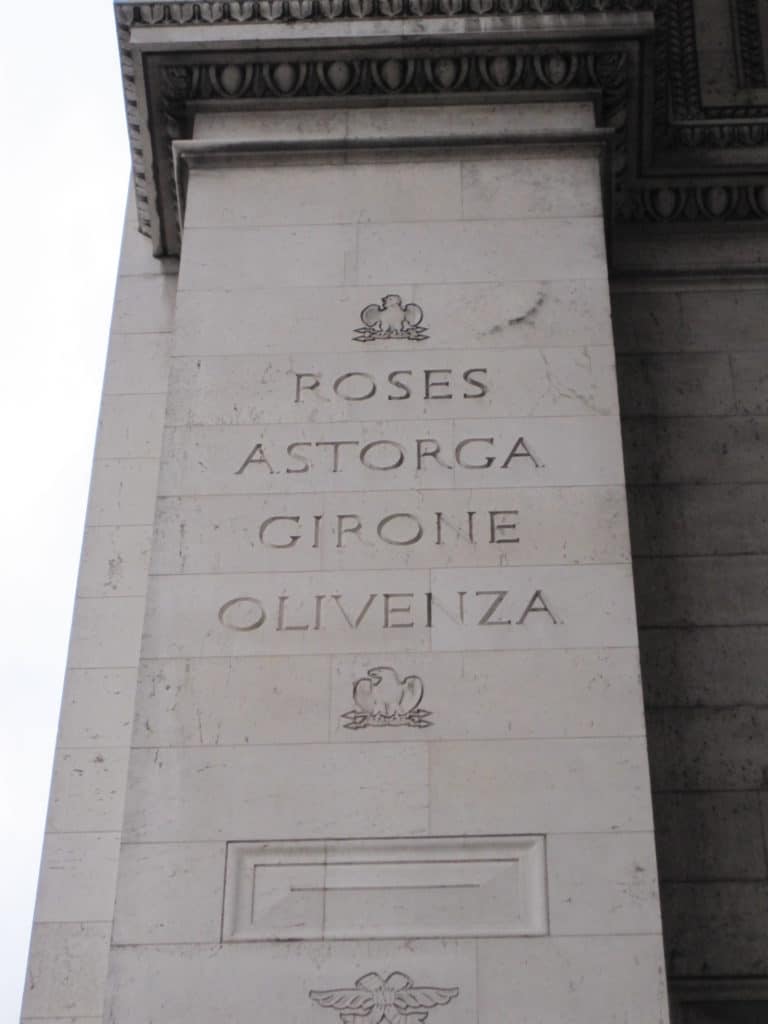 Pueblos españoles en el Arco del Triunfo de París