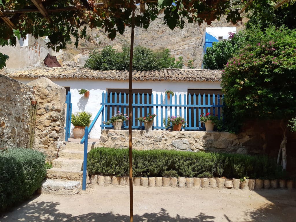 Casa Museo Miguel Hernández en la Senda del Poeta