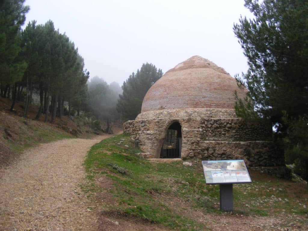 Pozos de la nieve en Sierra Espuña