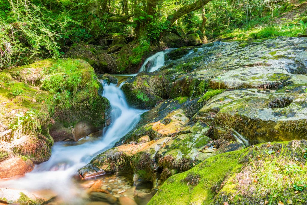 Cascadas cerca del nacedero del río Zirauntza, Álava