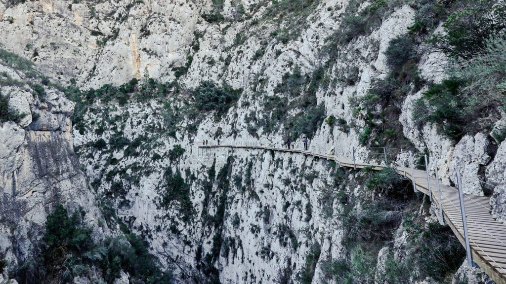 Caminito del Rey en la pasarela de Relleu