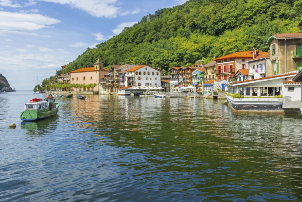 Villas marineras: Pasajes de San Juan