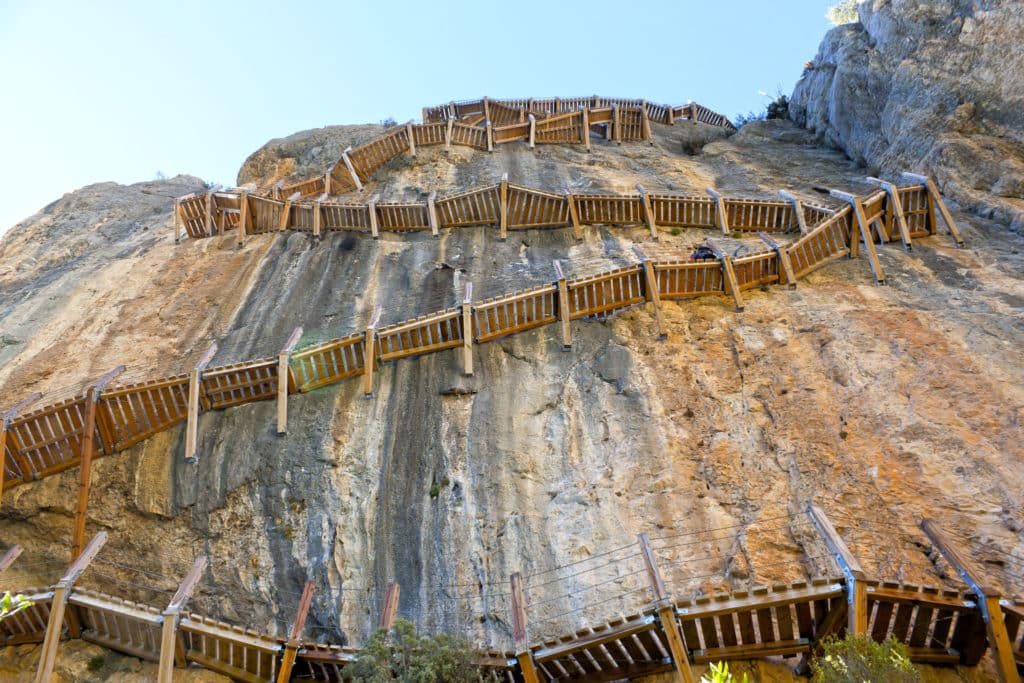 Escaleras de Montfalcó