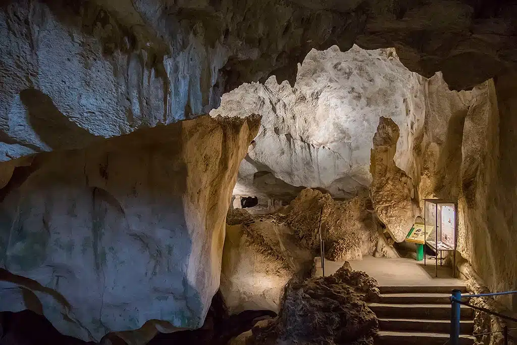 Cueva de los Murciélagos (Córdoba)