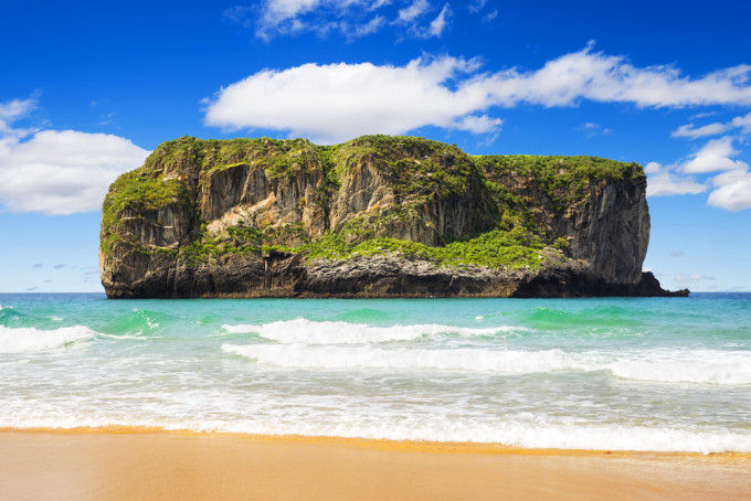 Playa de Andrín, Asturias