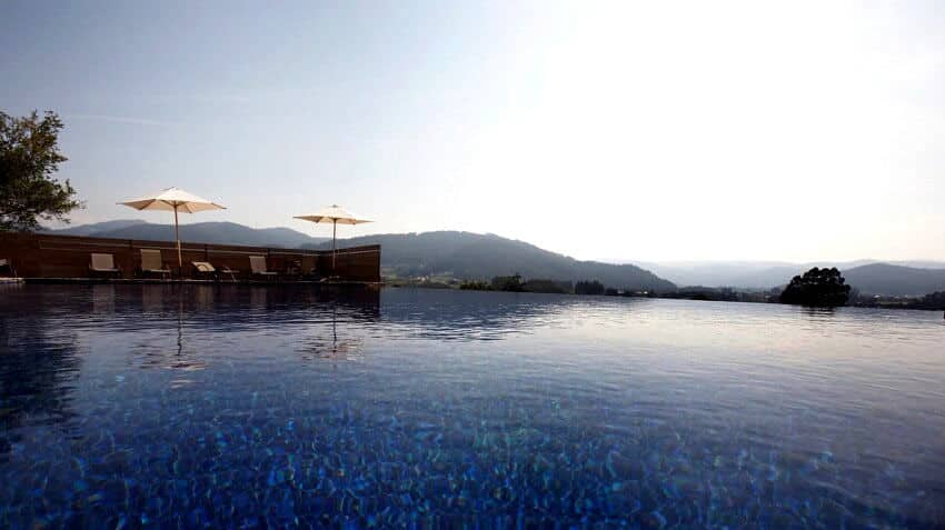 infinity pool