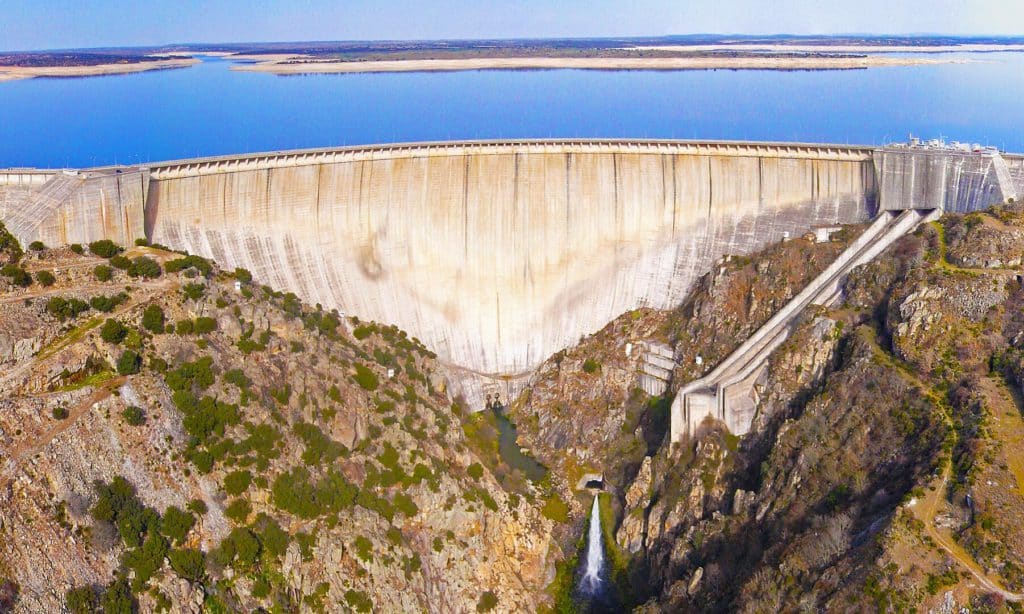 Presa de Almendra