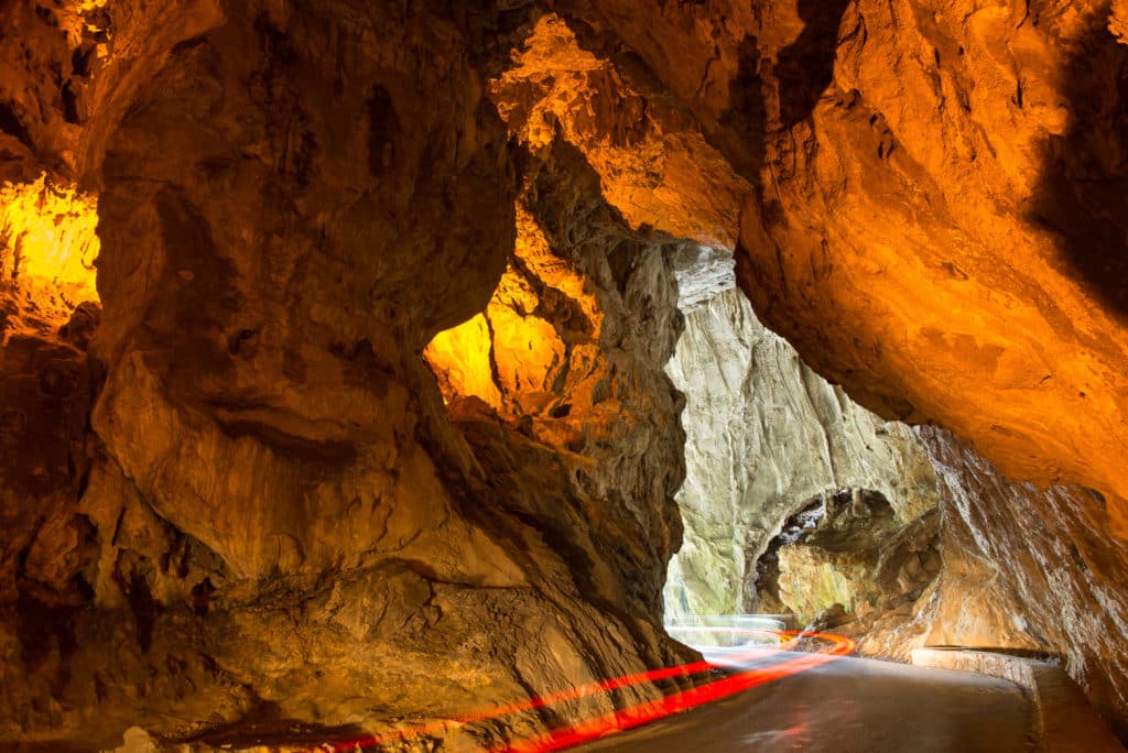 Lugares que impresionan: La Cuevona