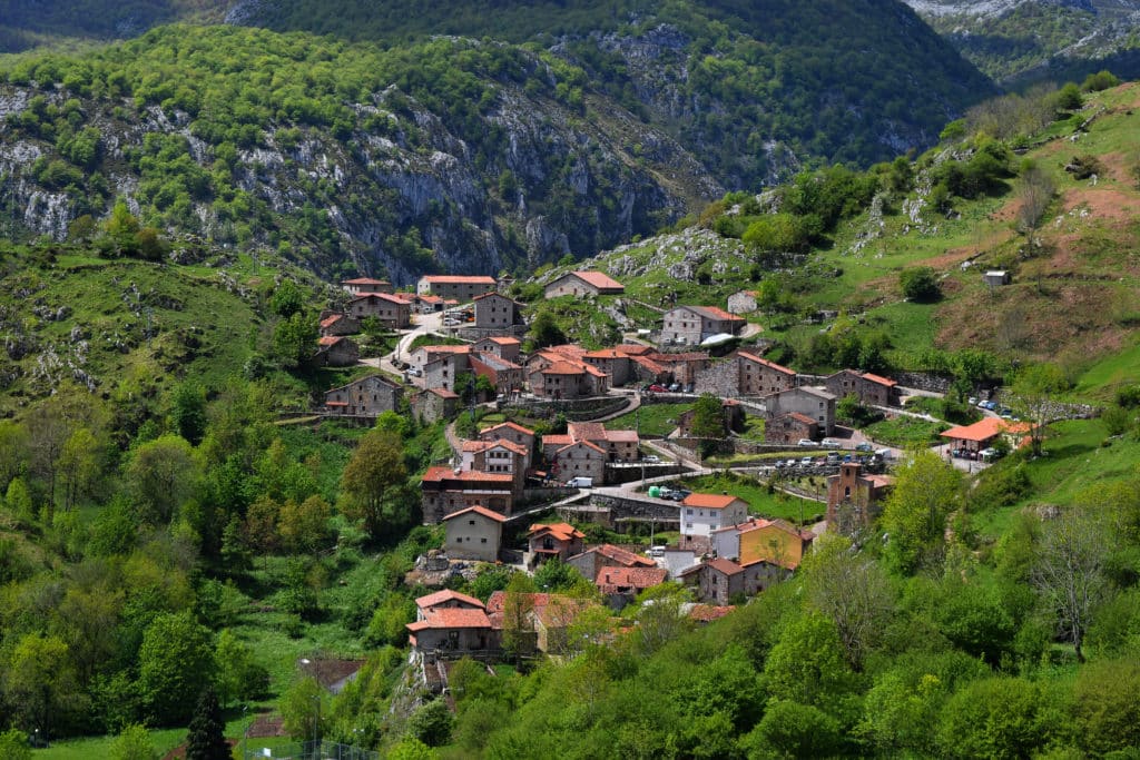 Pueblos muy pequeños de España: Tresviso