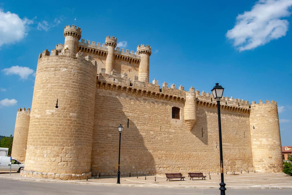 Castillo de Fuensaldaña