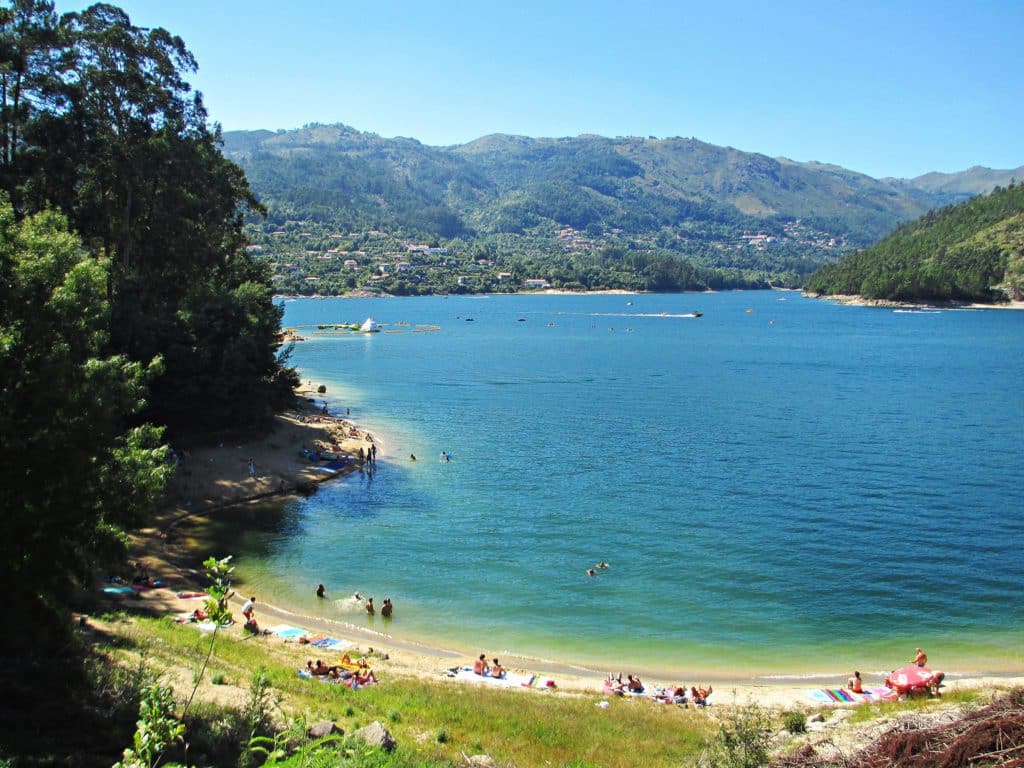 Embalse de Caniçada