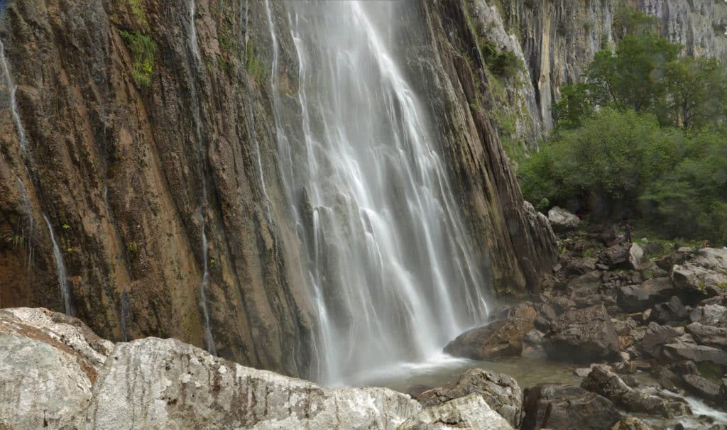 Nacimiento del río Asón en Cantabria