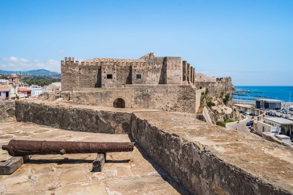 Castillo de Guzmán el Bueno