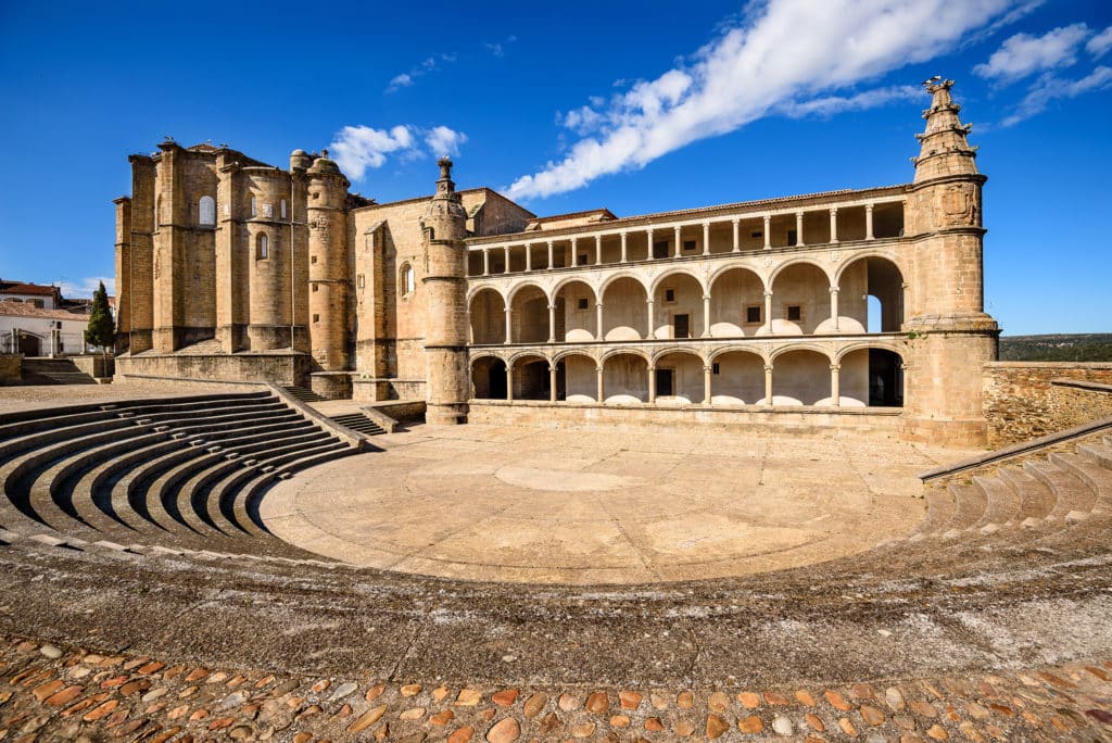 Convento de San Benito, en Alcántara. 