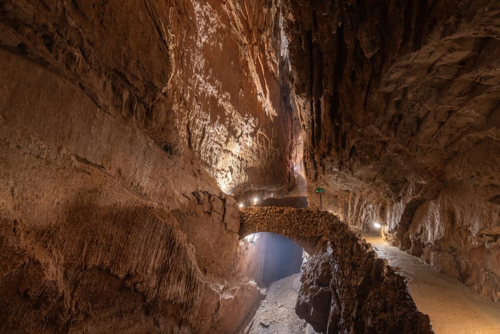 cueva de Valporquero