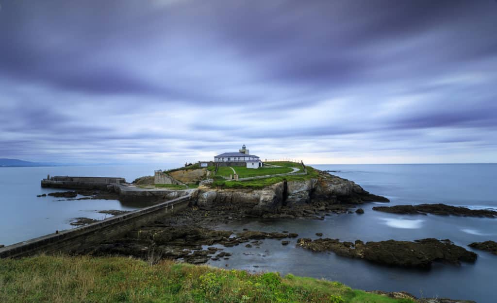 Faro Tapia de Casariego.