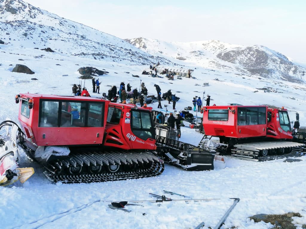 Imagen del rodaje de La sociedad de la nieve. 