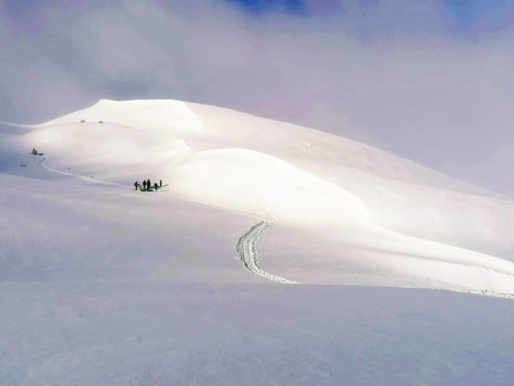 Imagen del rodaje de La sociedad de la nieve.