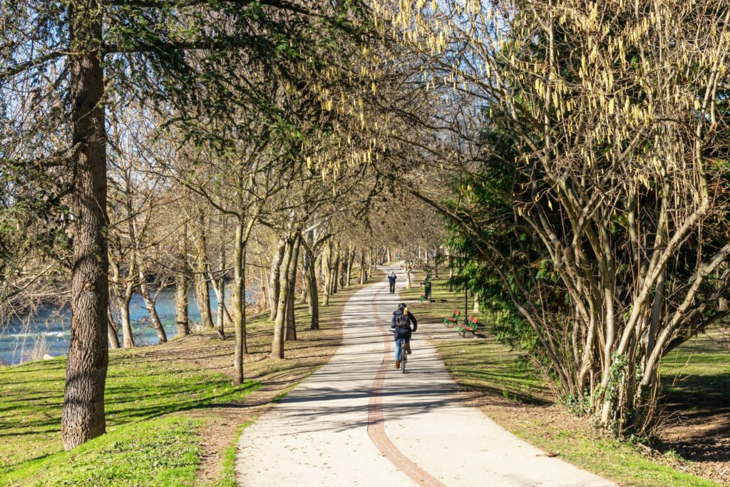 Paseo fluvial en el río Arga