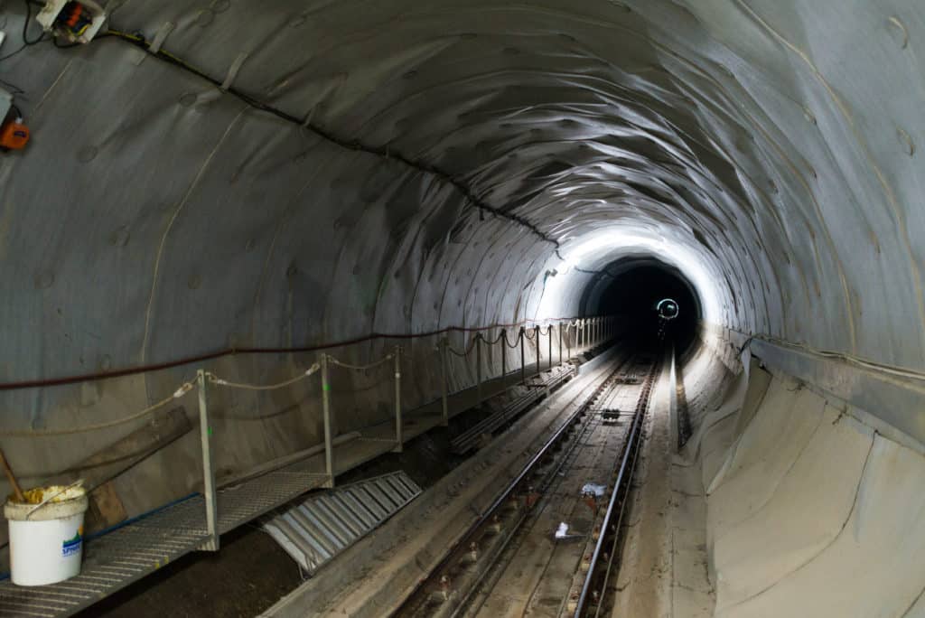 Vías del funicular de Poncebos a Bulnes