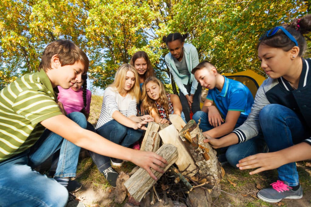 Estudiantes en la naturaleza. Por Sergey Novikov