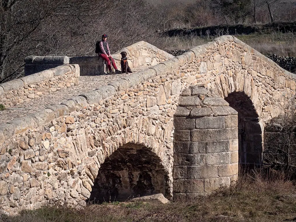 Puente Canto, Canencia