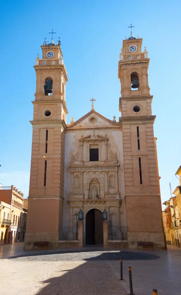 Iglesia de Sant Anotni en Canals, Valencia