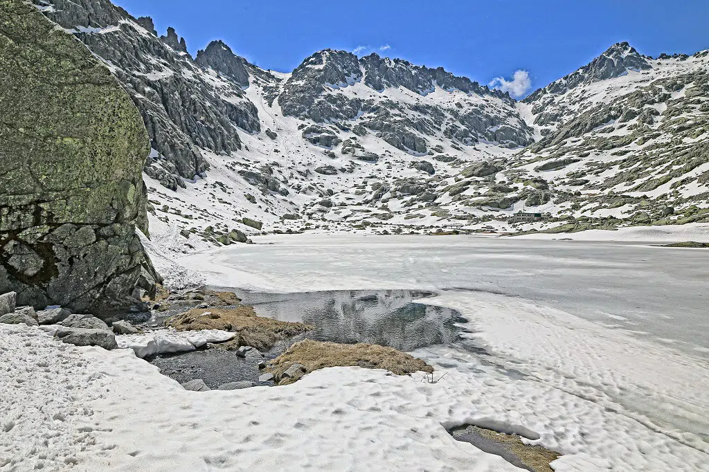 Lagos congelados en España: Laguna grande de Gredos