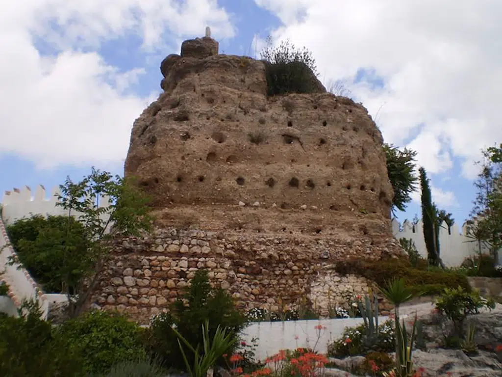 Castillo árabe de Comares. Por Oficina de Turismo