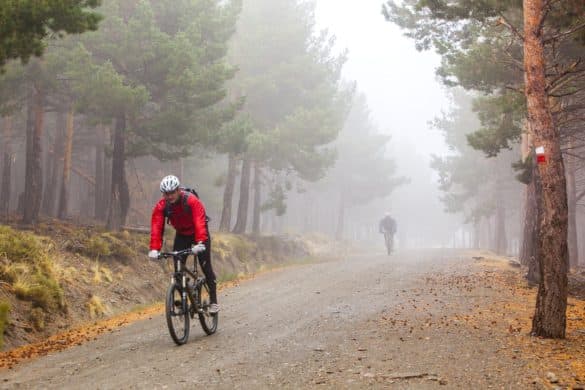 4 rutas en bici por Andalucía para hacer en otoño