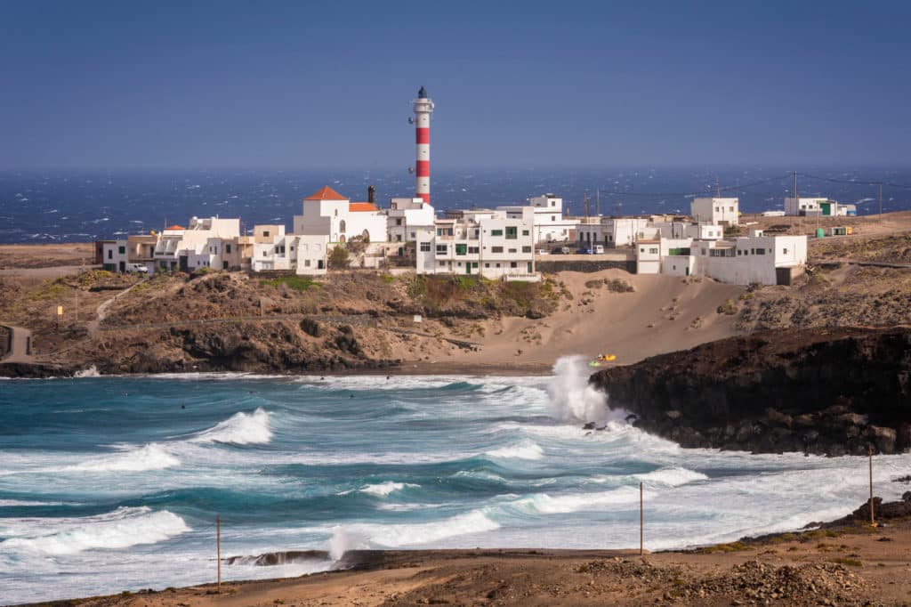 Población de Porís de Abona y el faro de Abona. Por inigolaitxu