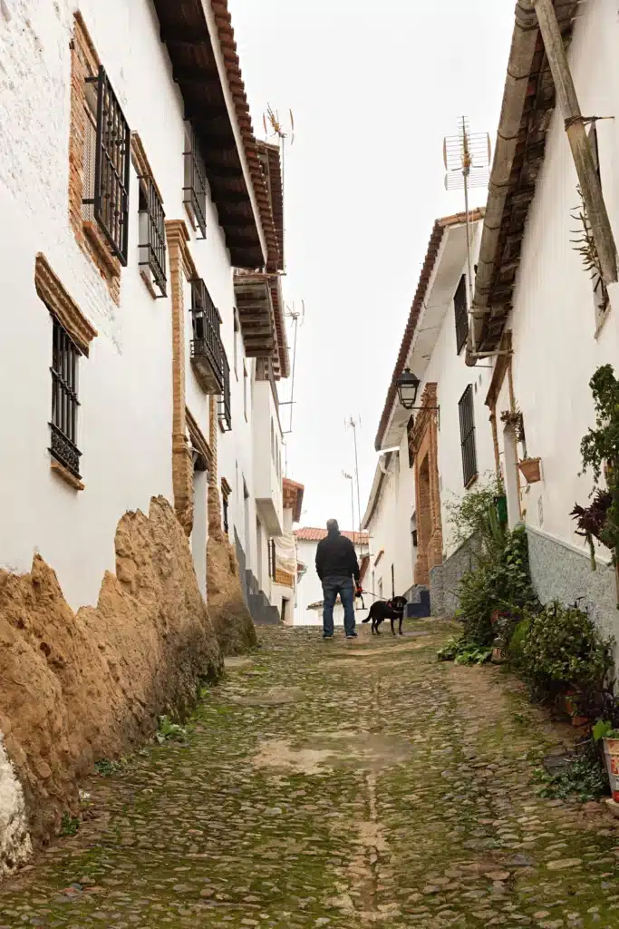 Valdearco, Huelva. Destinos que visitar en el día más feliz del año