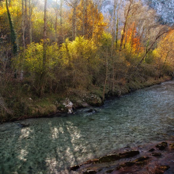 Río Deva, La Hermida