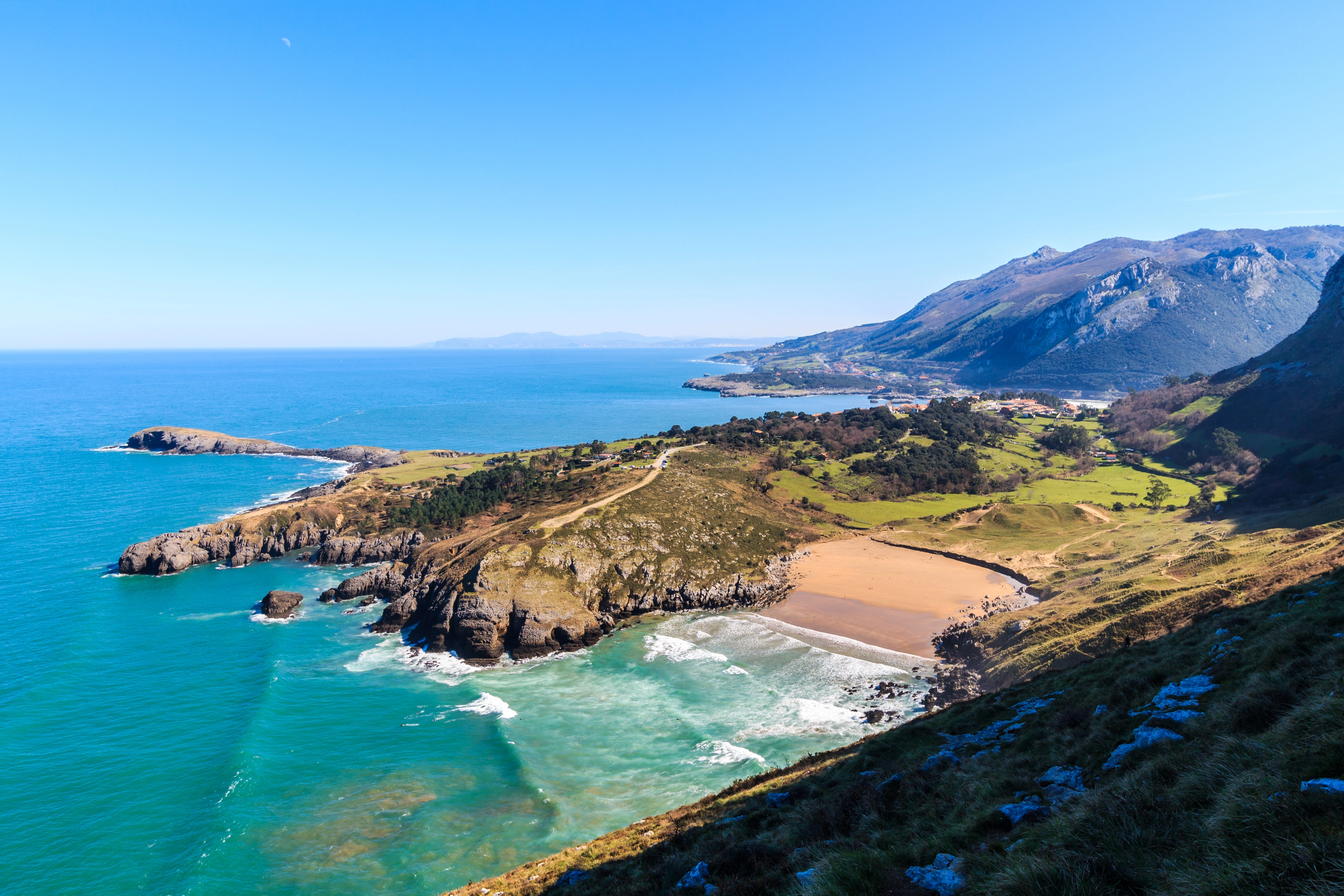 Pueblos de Cantabria con playa