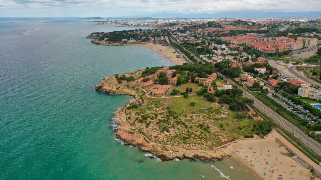 Diversas calas y Camí de Ronda. Por Latrona