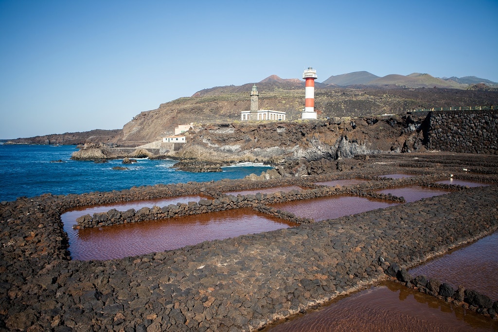 Faro y Salinas de Fuencaliente. Por: Turismo de Islas Canarias