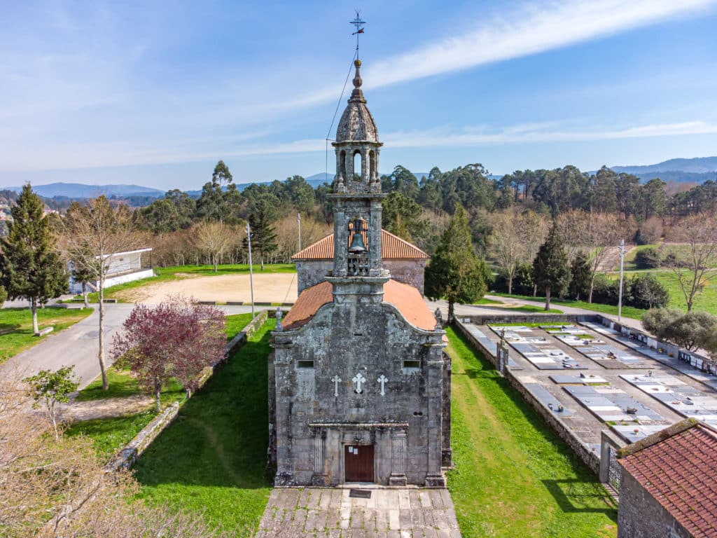 Iglesia de San Breixo de Barro. Por Droneair.