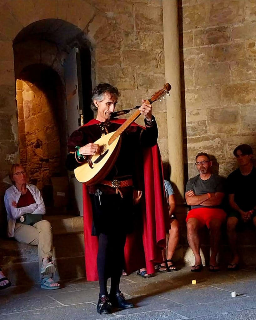 Emilio Arias, trovador y luthier. Foto cedida.