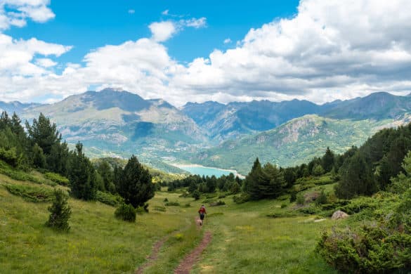 8 rutas por el valle de Tena: altas cumbres, ibones y pueblos abandonados