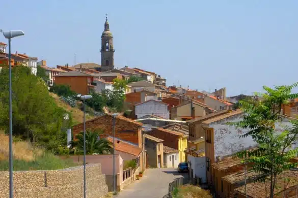 Un paraíso del sabor a orillas del Ebro: el pueblo con más Denominaciones de Origen